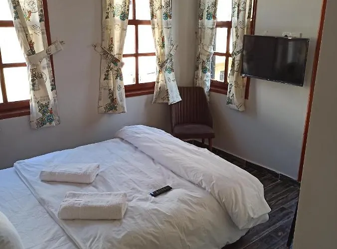 Hotel Gagarin Pub & *