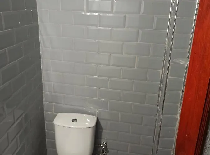 Gagarin Pub & Hotel *