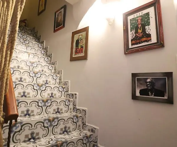 Hotel Gagarin Pub & Antália