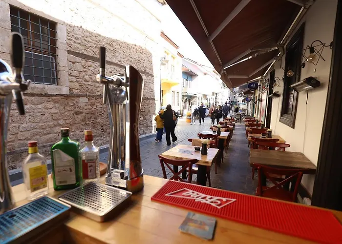 Hotell Gagarin Pub &
