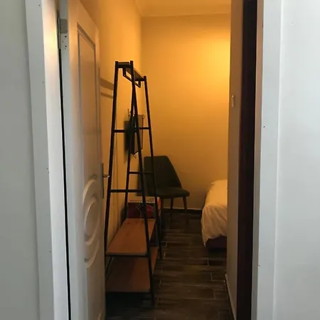 Отель Gagarin Pub & Анталья