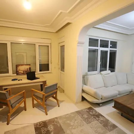 Gagarin Pub & Отель *